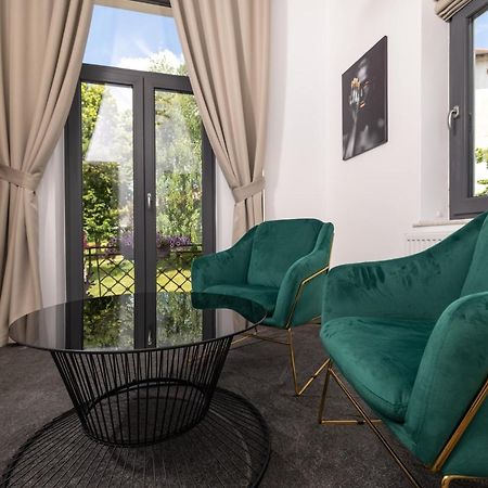 Haller Boutique Târgu-Mureş Buitenkant foto