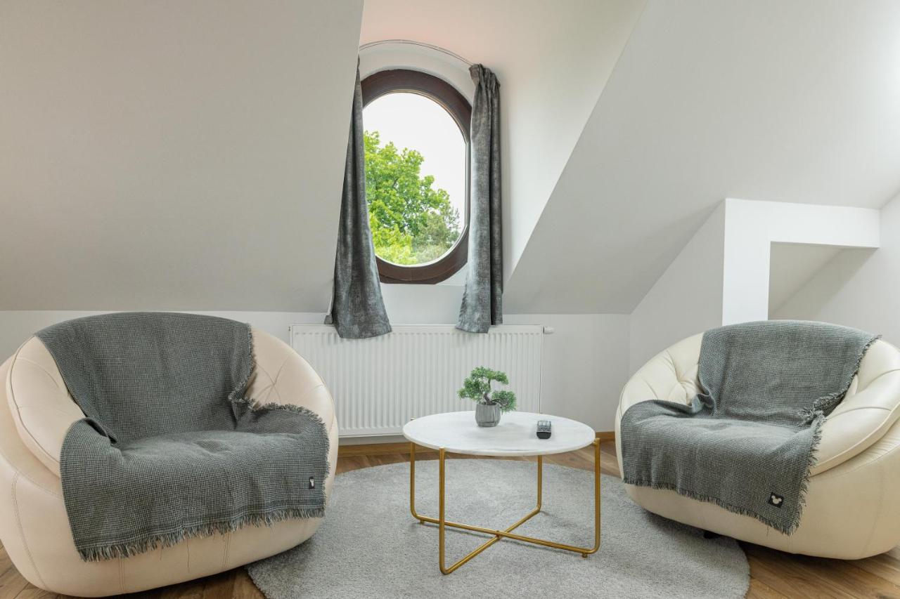 Haller Boutique Târgu-Mureş Buitenkant foto