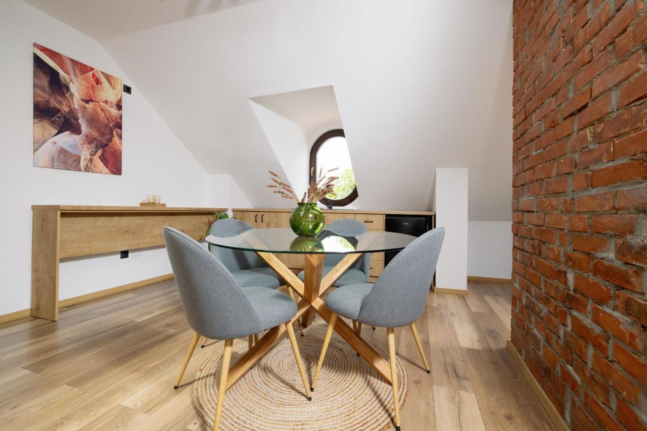 Haller Boutique Târgu-Mureş Buitenkant foto